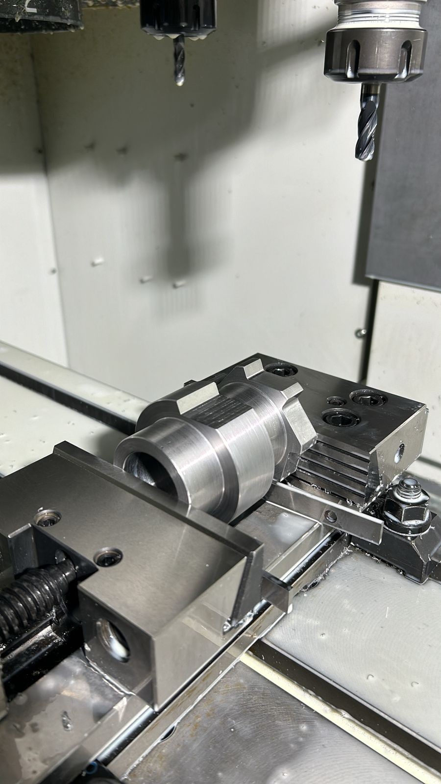 Centros de Maquinado CNC Avanzado